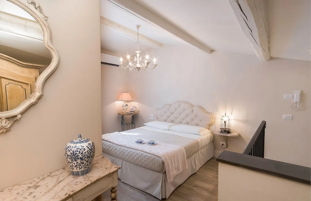 Pistoia Luxury Suite-1