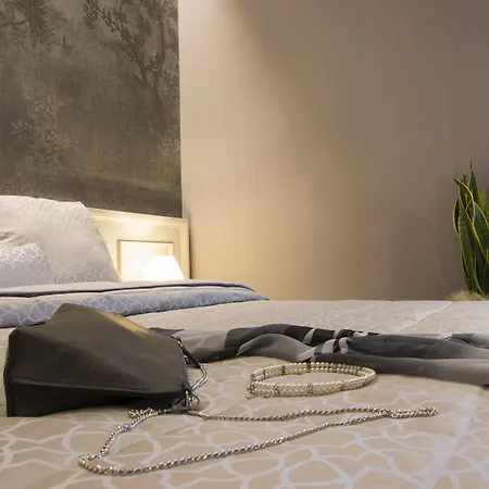 Pistoia Inn - Downtown'S Charming Rooms-3